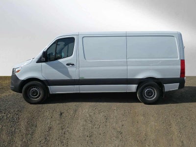 2025 Mercedes-Benz Sprinter Cargo Van 2500 Standard Roof I4 Diesel 144 RWD