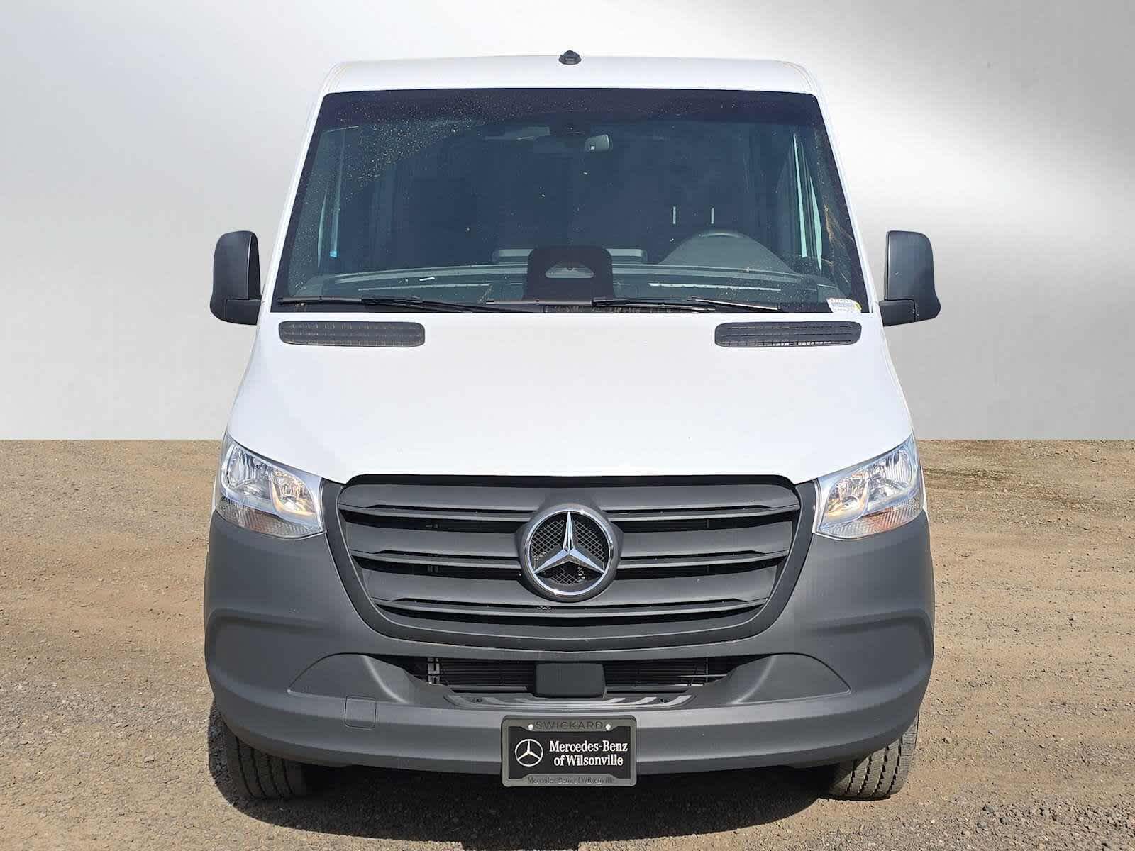 2025 Mercedes-Benz Sprinter Cargo Van 2500 Standard Roof I4 Diesel 144 RWD