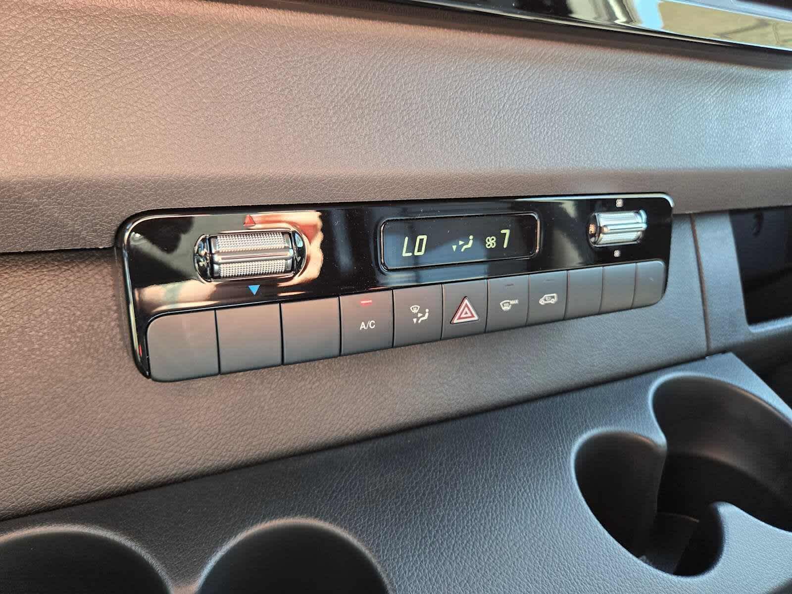 2026 Mercedes-Benz Sprinter 2500 Standard Roof I4 Diesel 144 RWD