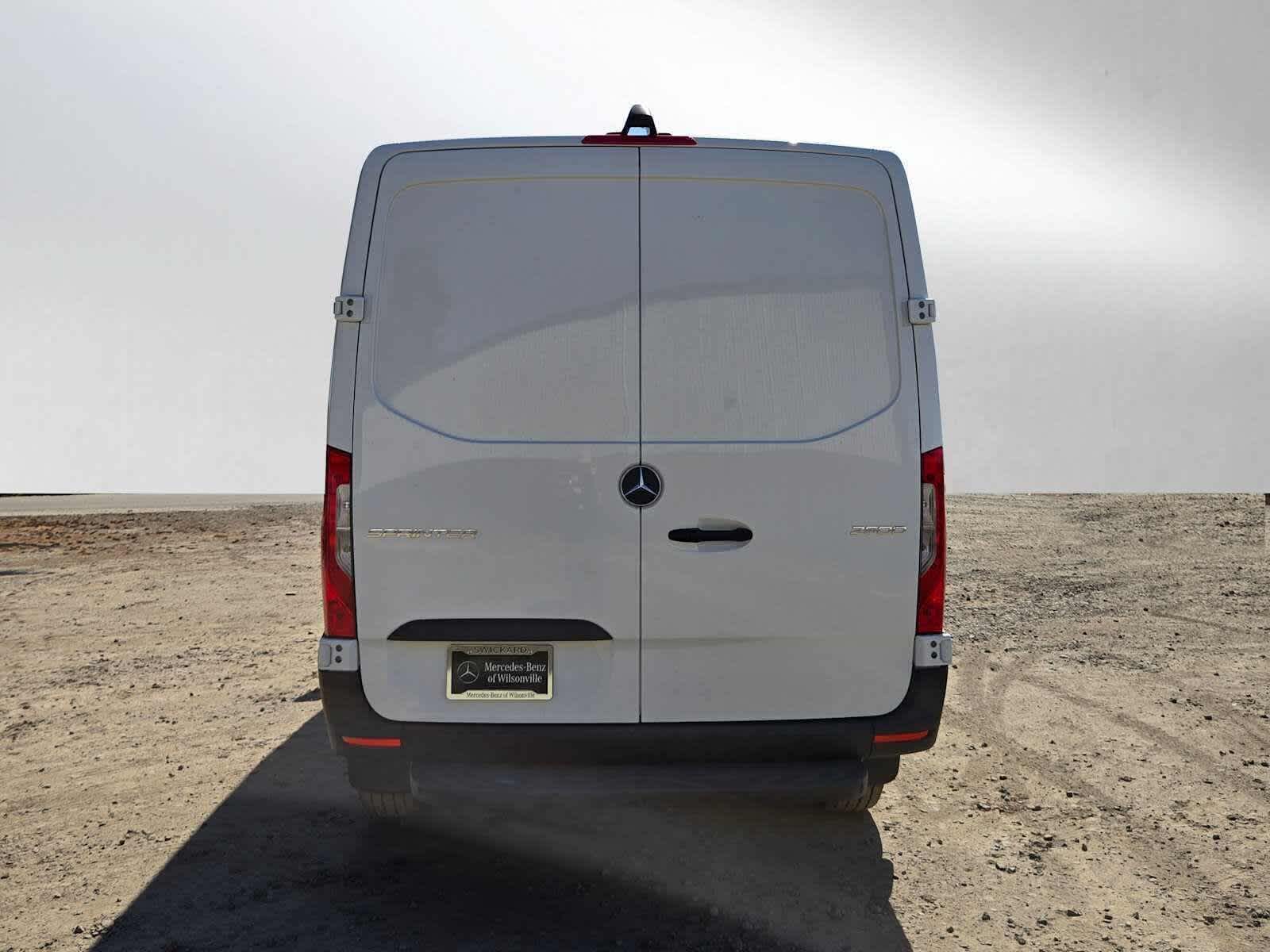 2026 Mercedes-Benz Sprinter 2500 Standard Roof I4 Diesel 144 RWD