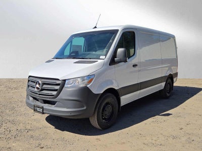 2026 Mercedes-Benz Sprinter 2500 Standard Roof I4 Diesel 144 RWD