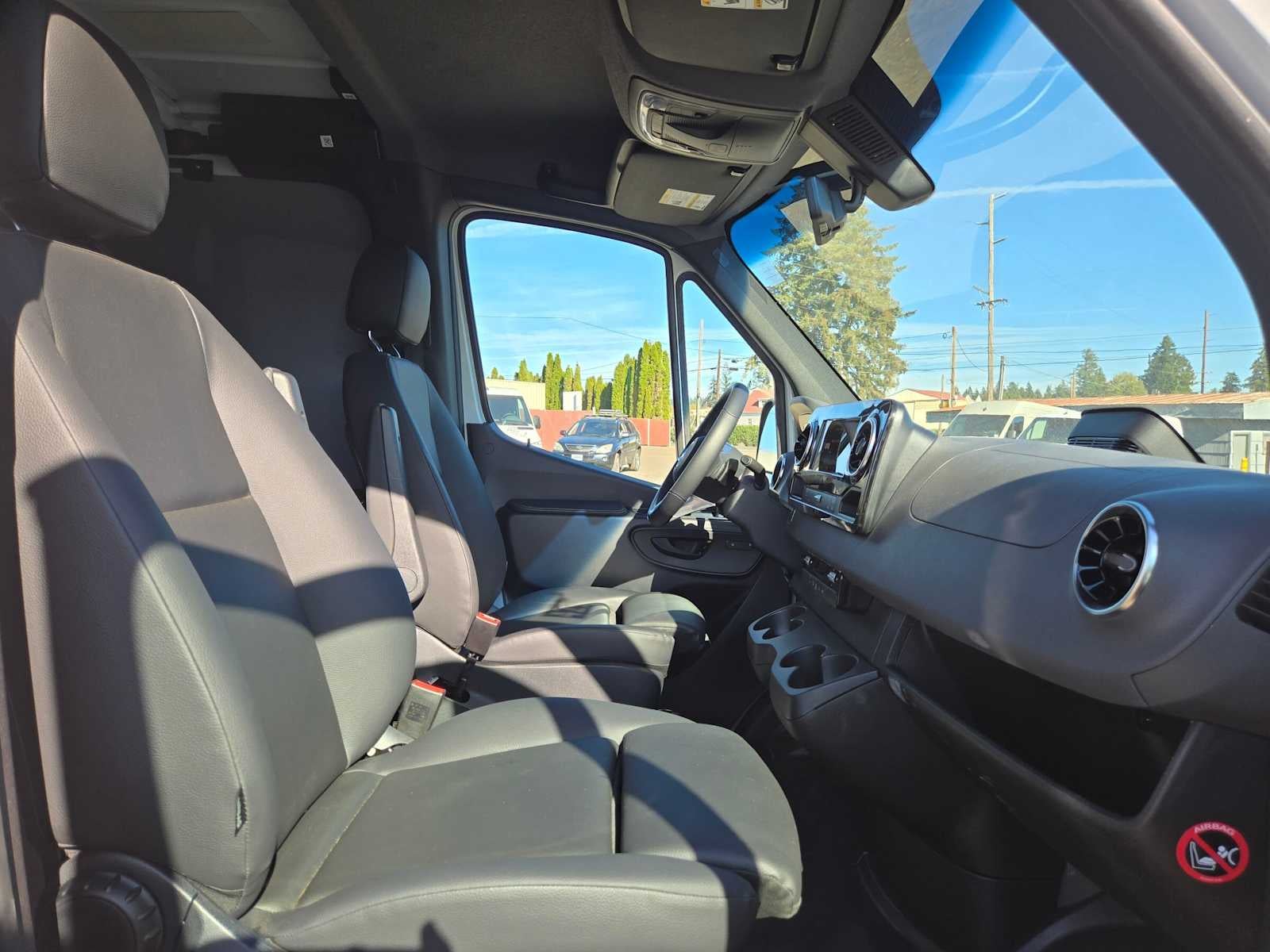 2026 Mercedes-Benz Sprinter Cargo 2500 Standard Roof I4 Diesel 144 RWD