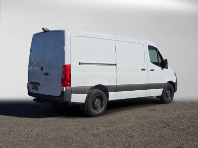 2026 Mercedes-Benz Sprinter Cargo 2500 Standard Roof I4 Diesel 144 RWD