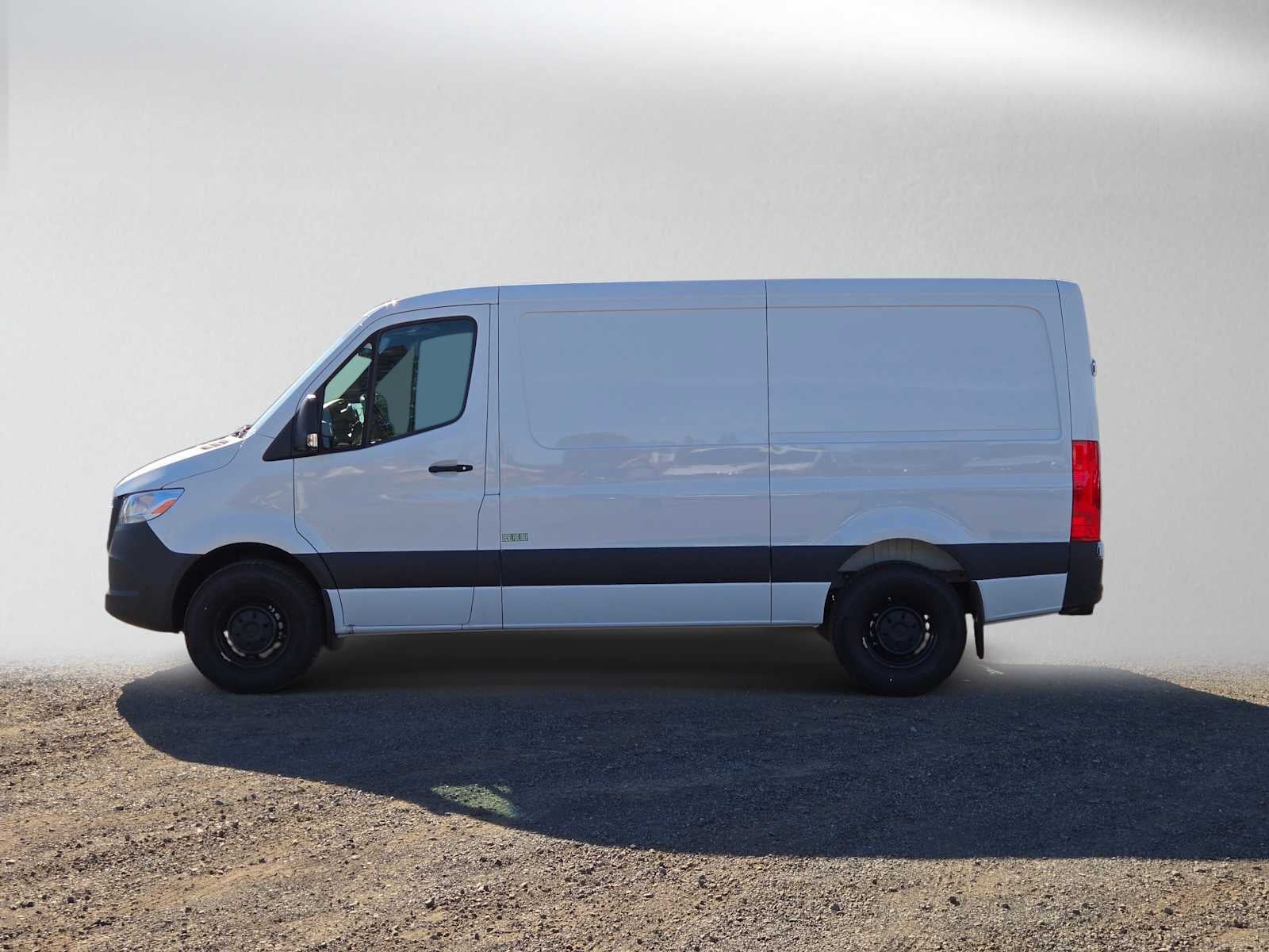 2026 Mercedes-Benz Sprinter Cargo 2500 Standard Roof I4 Diesel 144 RWD
