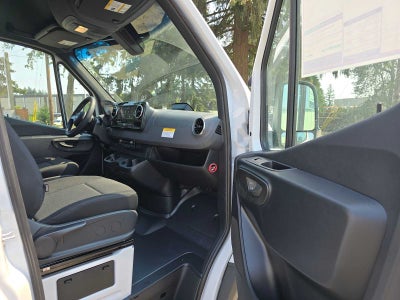 2026 Mercedes-Benz Sprinter Cargo 2500 Standard Roof I4 Diesel 144 RWD