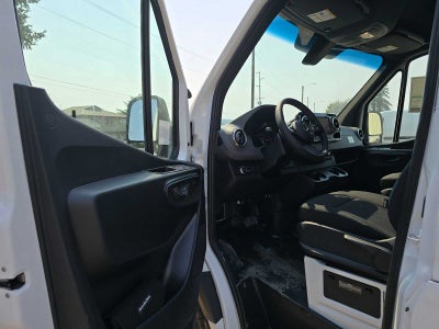 2026 Mercedes-Benz Sprinter Cargo 2500 Standard Roof I4 Diesel 144 RWD
