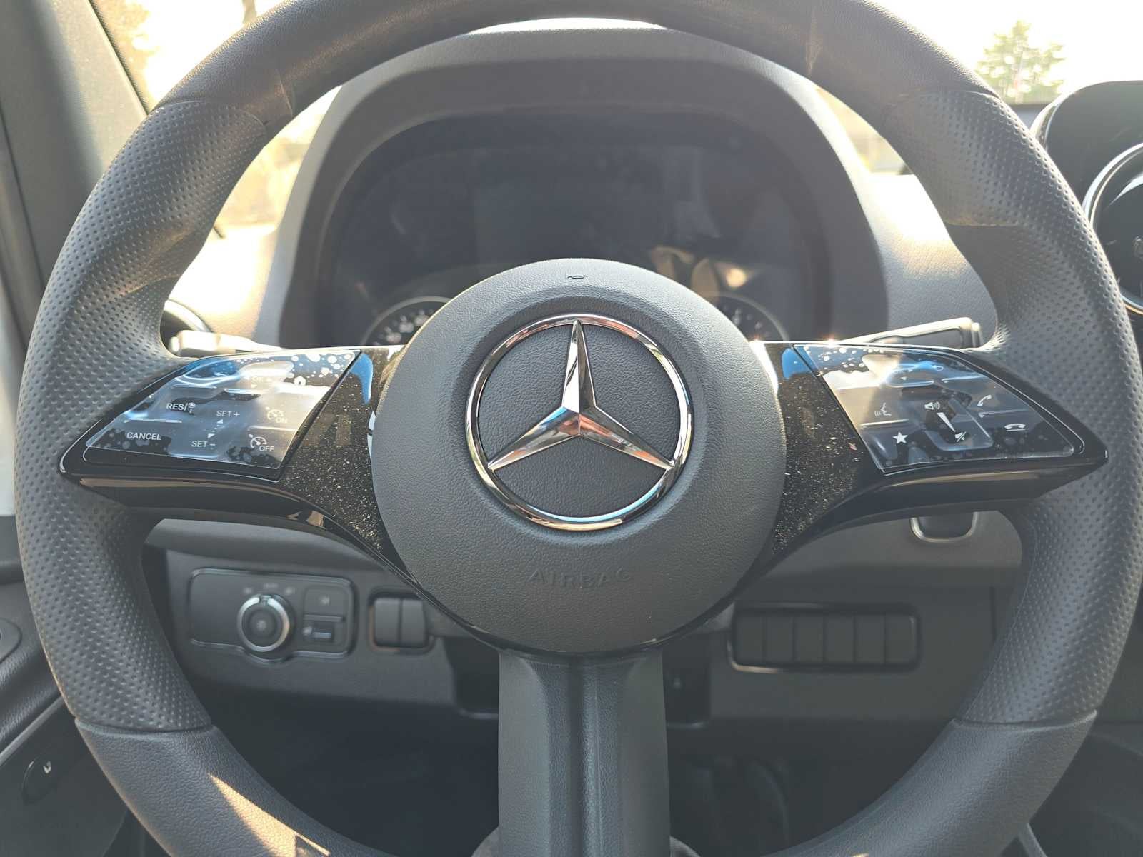 2026 Mercedes-Benz Sprinter Cargo 2500 Standard Roof I4 Diesel 144 RWD