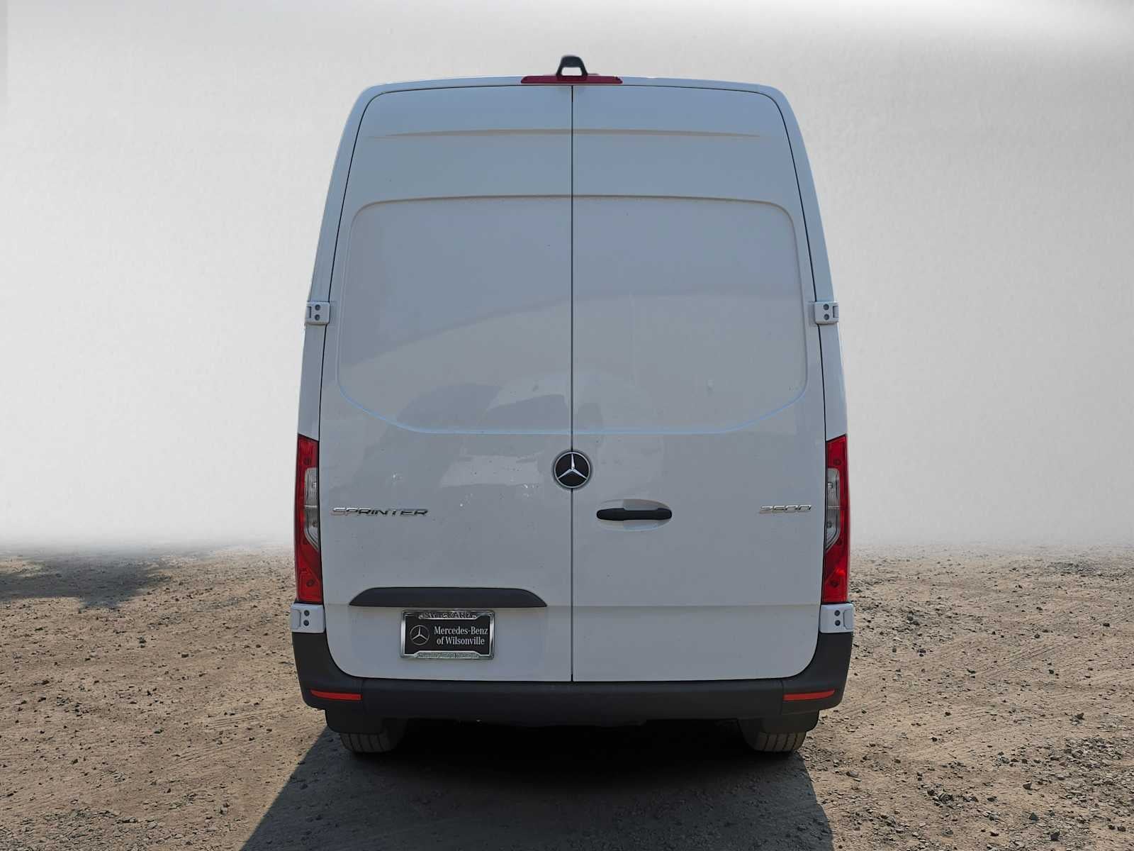 2026 Mercedes-Benz Sprinter Cargo 2500 Standard Roof I4 Diesel 144 RWD