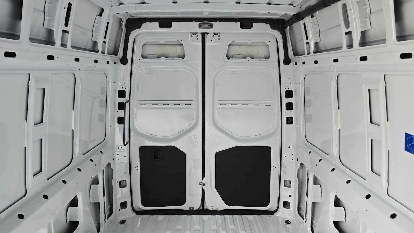 2025 Mercedes-Benz Sprinter Cargo Van 2500 Standard Roof I4 Diesel 144" RWD