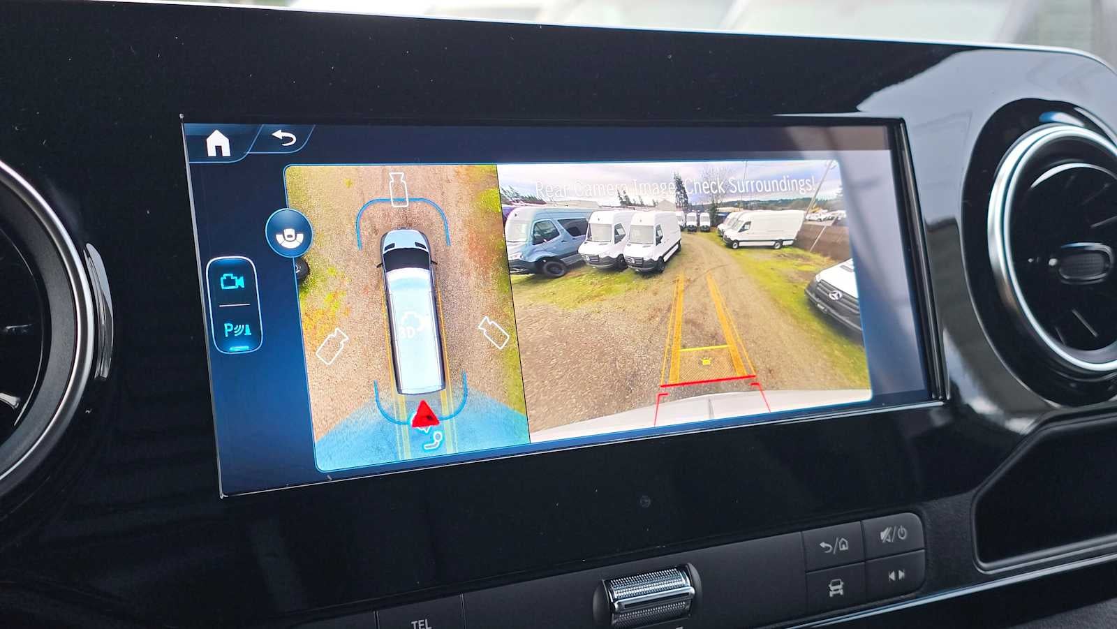 2025 Mercedes-Benz Sprinter Cargo Van 2500 Standard Roof I4 Diesel 144" RWD