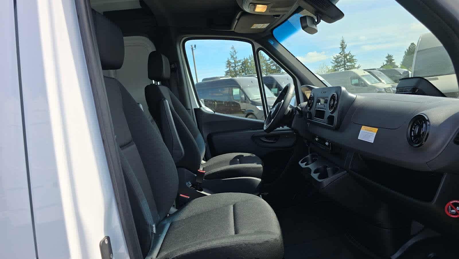 2025 Mercedes-Benz Sprinter Cargo Van 2500 Standard Roof I4 Diesel 144 RWD