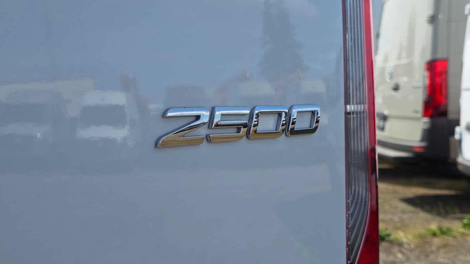 2025 Mercedes-Benz Sprinter Cargo Van 2500 Standard Roof I4 Diesel 144 RWD