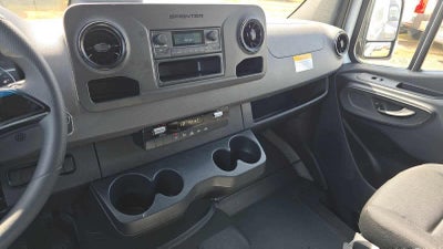 2025 Mercedes-Benz Sprinter Cargo Van 2500 Standard Roof I4 Diesel 144 RWD
