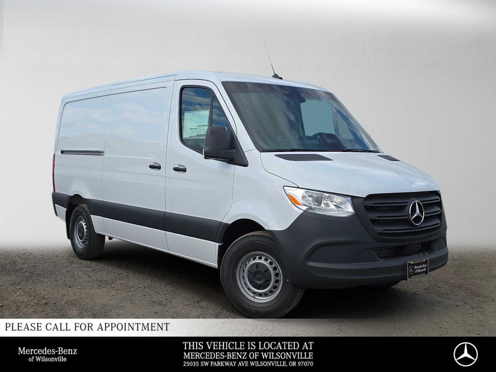 2026 Mercedes-Benz Sprinter 2500 Standard Roof I4 Diesel 144 RWD
