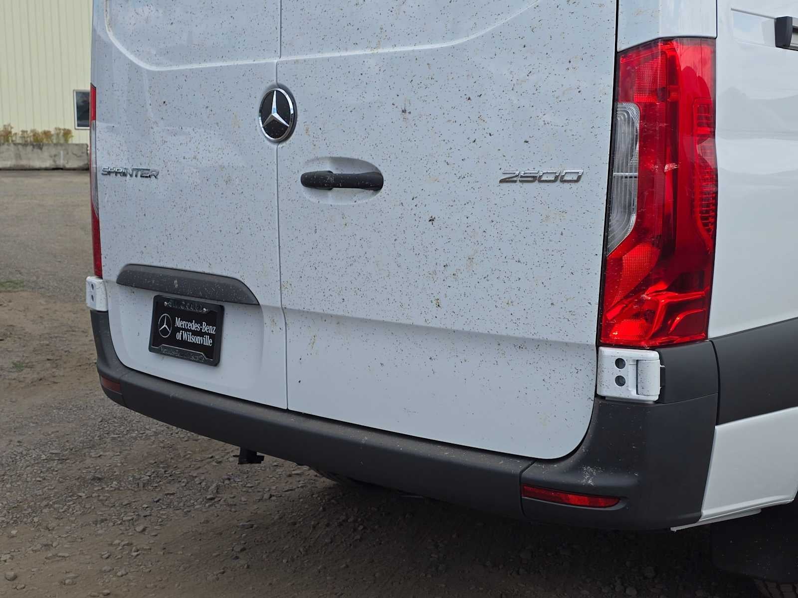 2026 Mercedes-Benz Sprinter 2500 Standard Roof I4 Diesel 144 RWD
