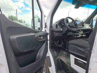 2026 Mercedes-Benz Sprinter 2500 Standard Roof I4 Diesel 144 RWD