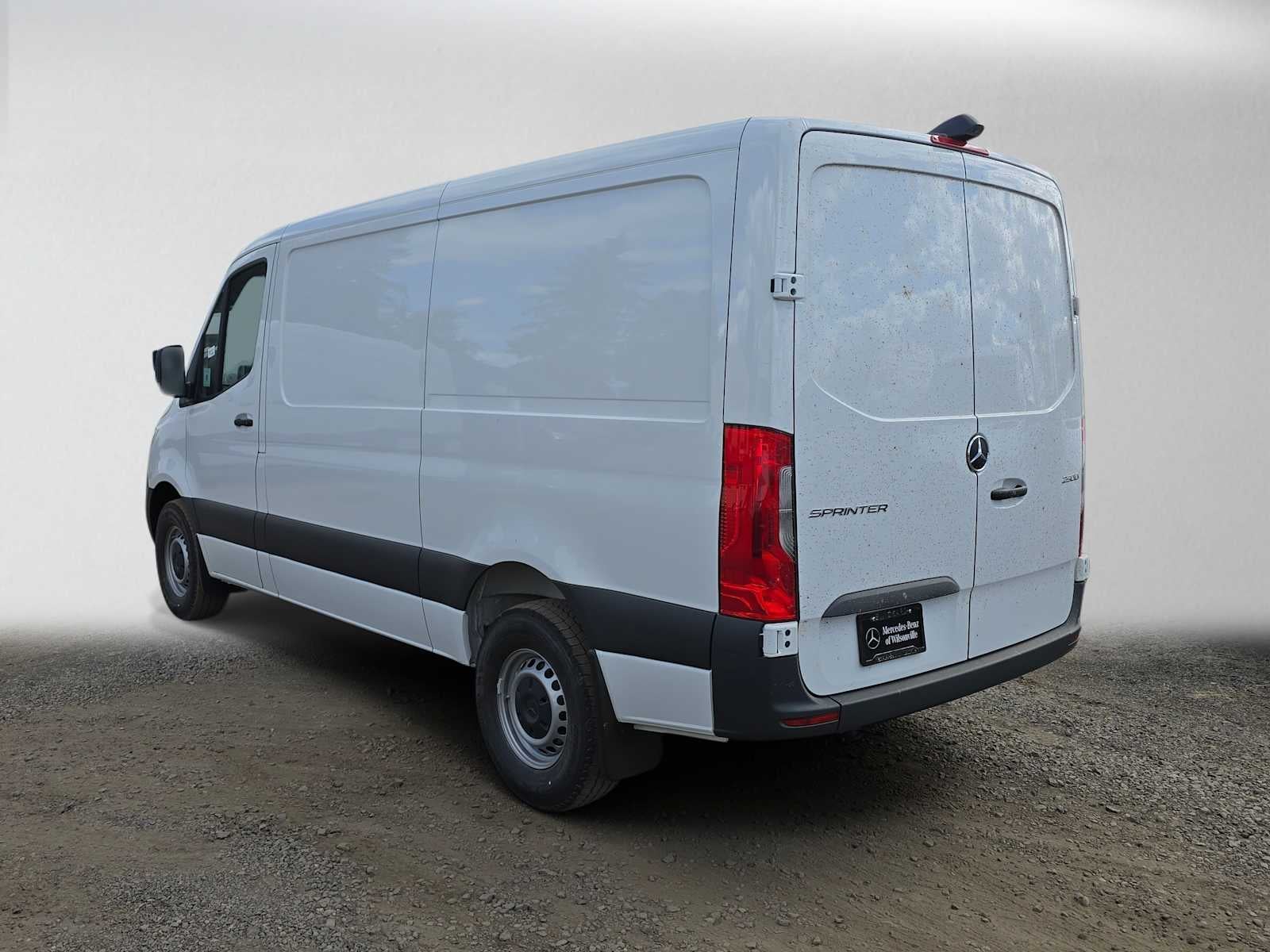 2026 Mercedes-Benz Sprinter 2500 Standard Roof I4 Diesel 144 RWD