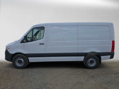 2026 Mercedes-Benz Sprinter 2500 Standard Roof I4 Diesel 144 RWD