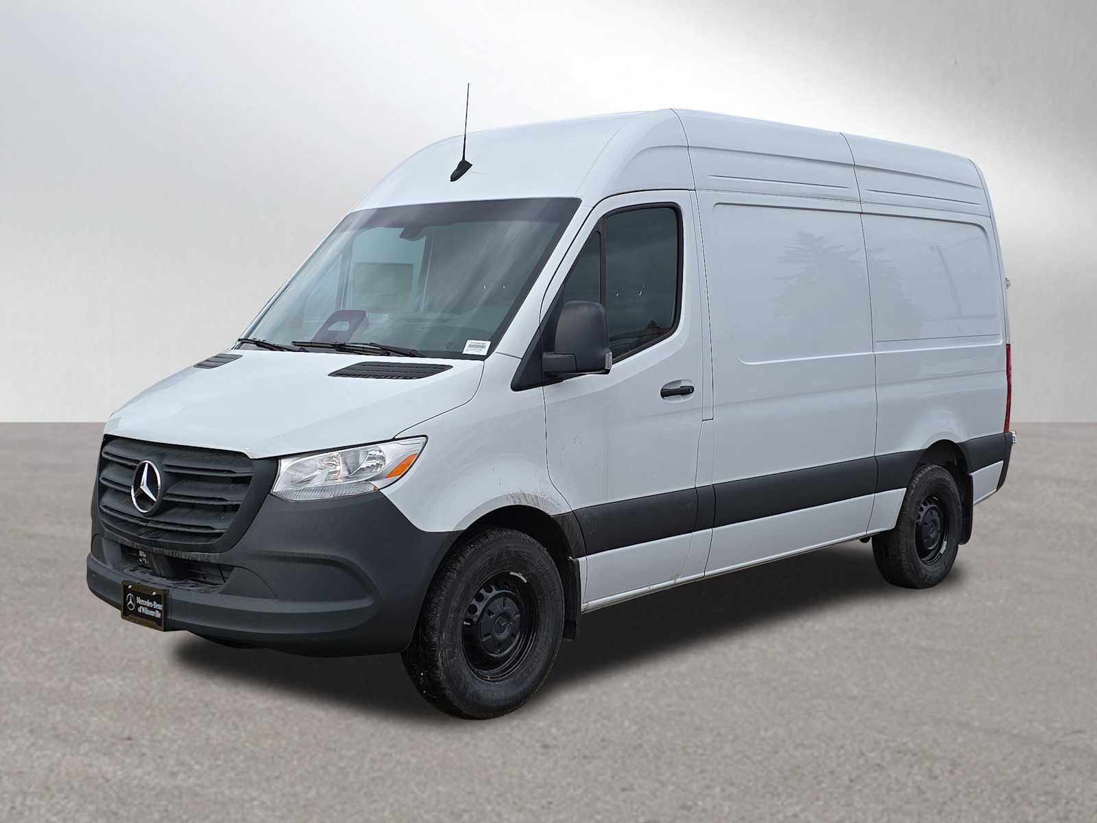 2025 Mercedes-Benz Sprinter Cargo Van 2500 Standard Roof I4 Diesel 144" RWD