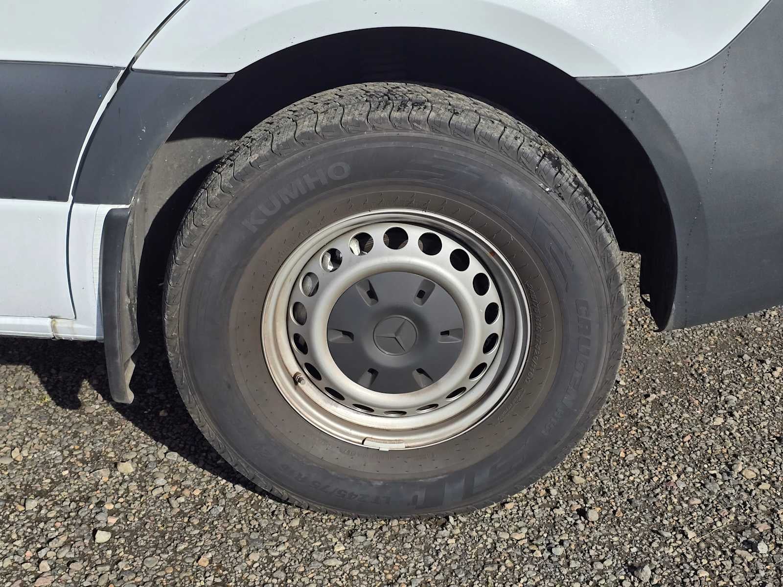 2025 Mercedes-Benz Sprinter Cargo Van 2500 Standard Roof I4 Diesel 144" RWD