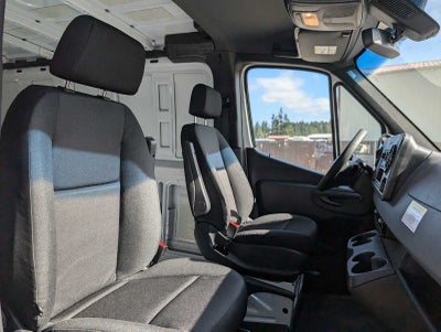 2025 Mercedes-Benz Sprinter Cargo Van 2500 Standard Roof I4 Diesel 144" RWD