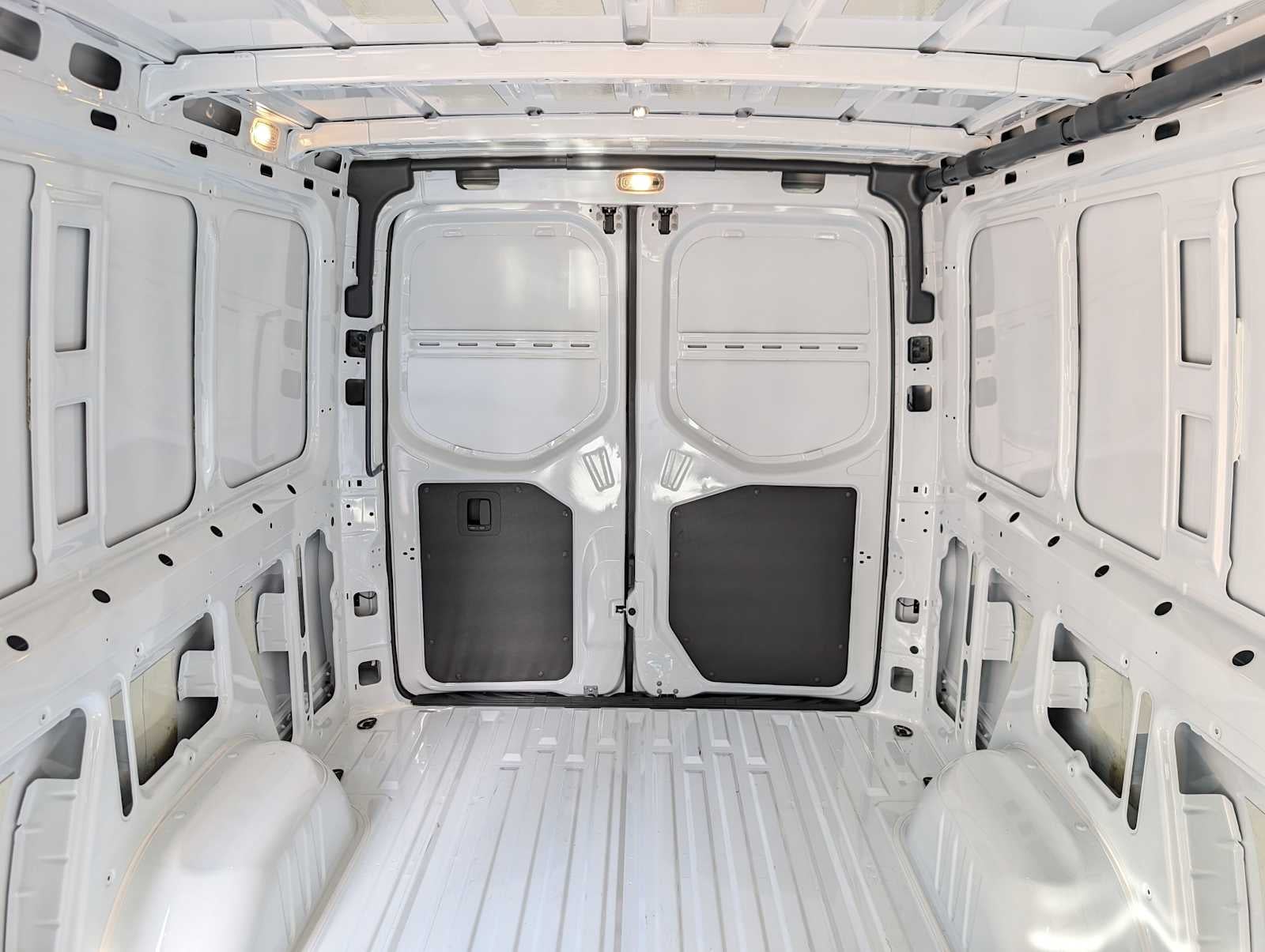 2025 Mercedes-Benz Sprinter Cargo Van 2500 Standard Roof I4 Diesel 144" RWD