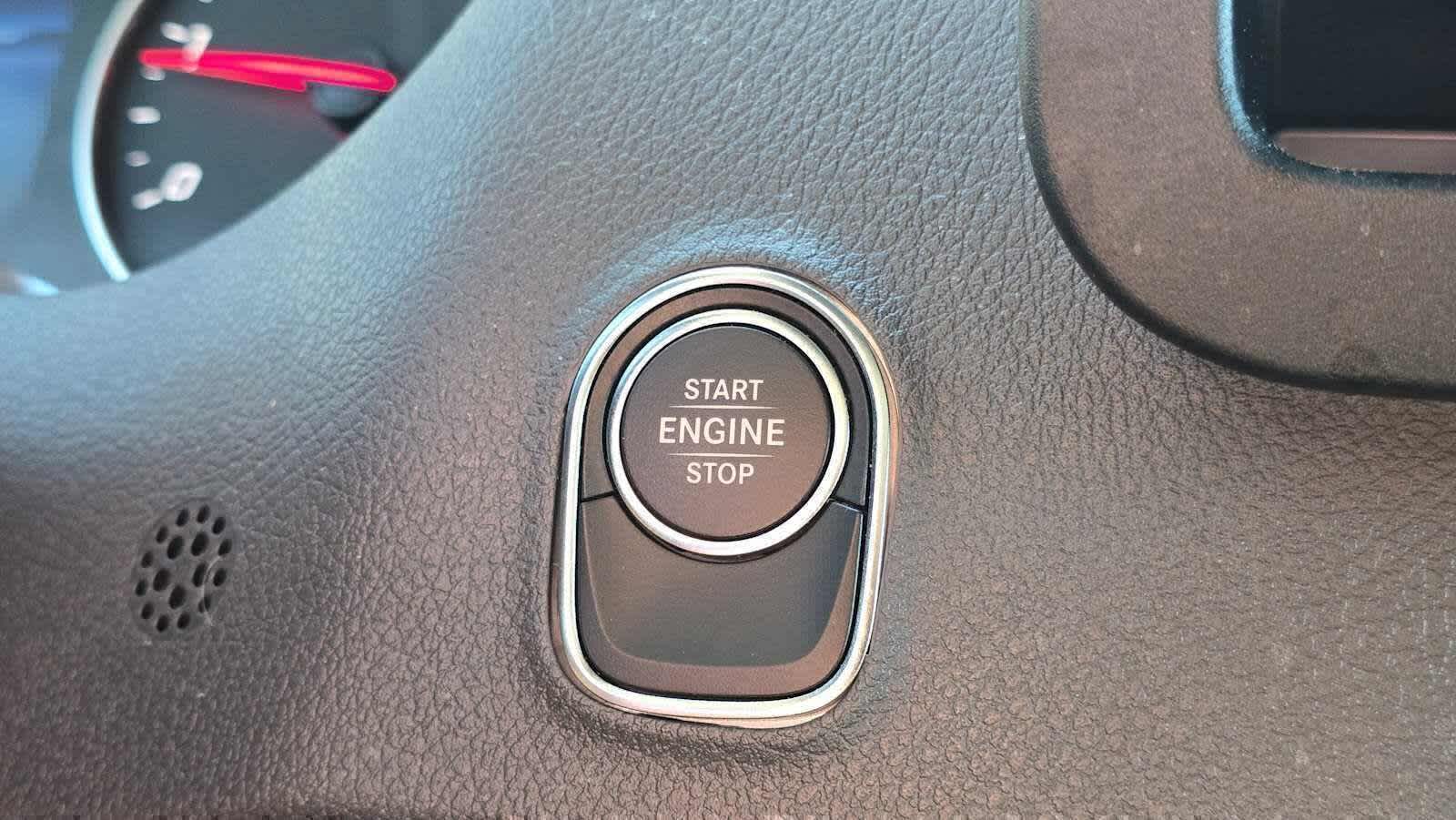 2025 Mercedes-Benz Sprinter Cargo Van 2500 Standard Roof I4 Diesel 144 RWD