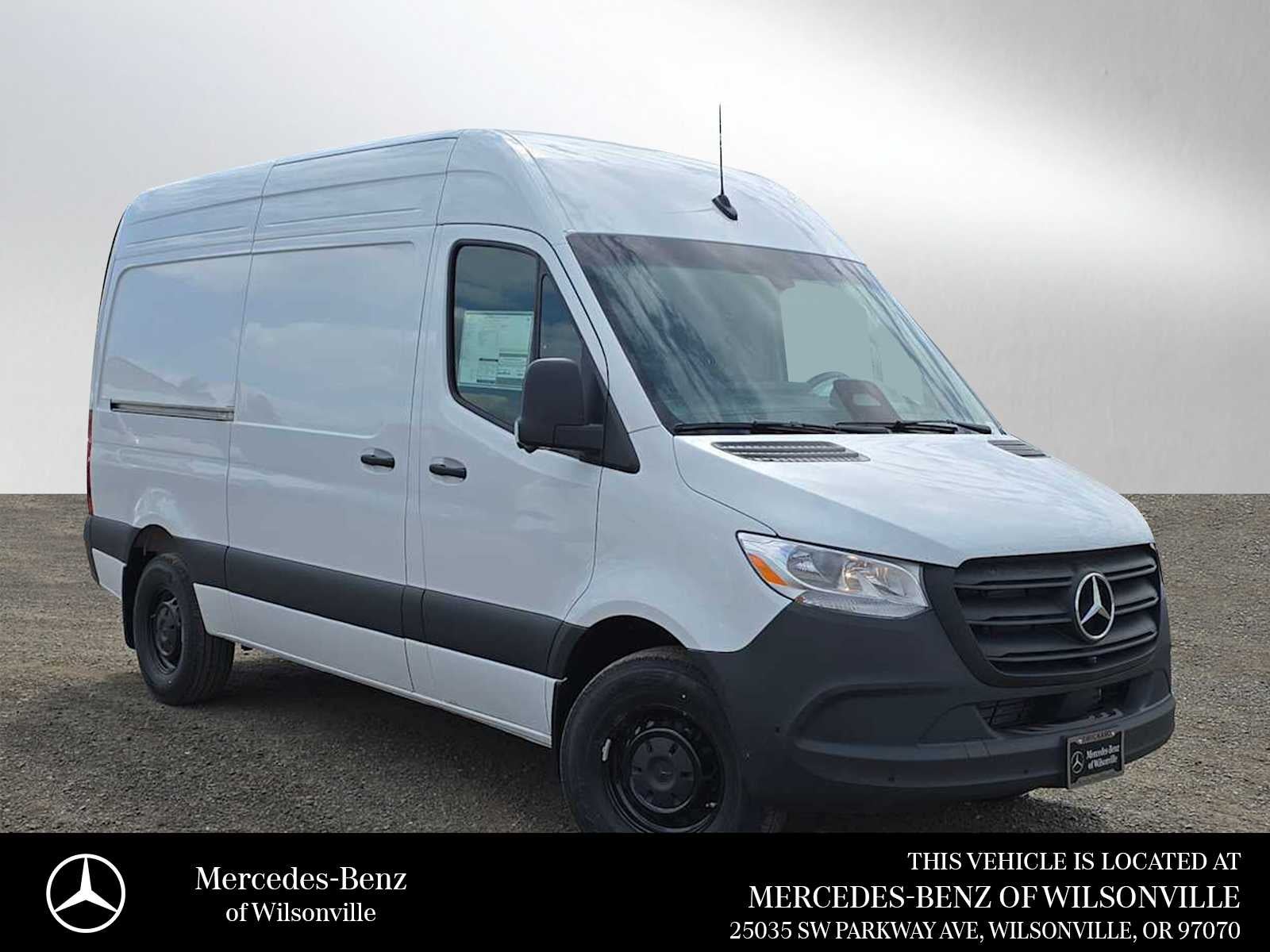 2026 Mercedes-Benz Sprinter 2500 Standard Roof I4 Diesel 144 RWD