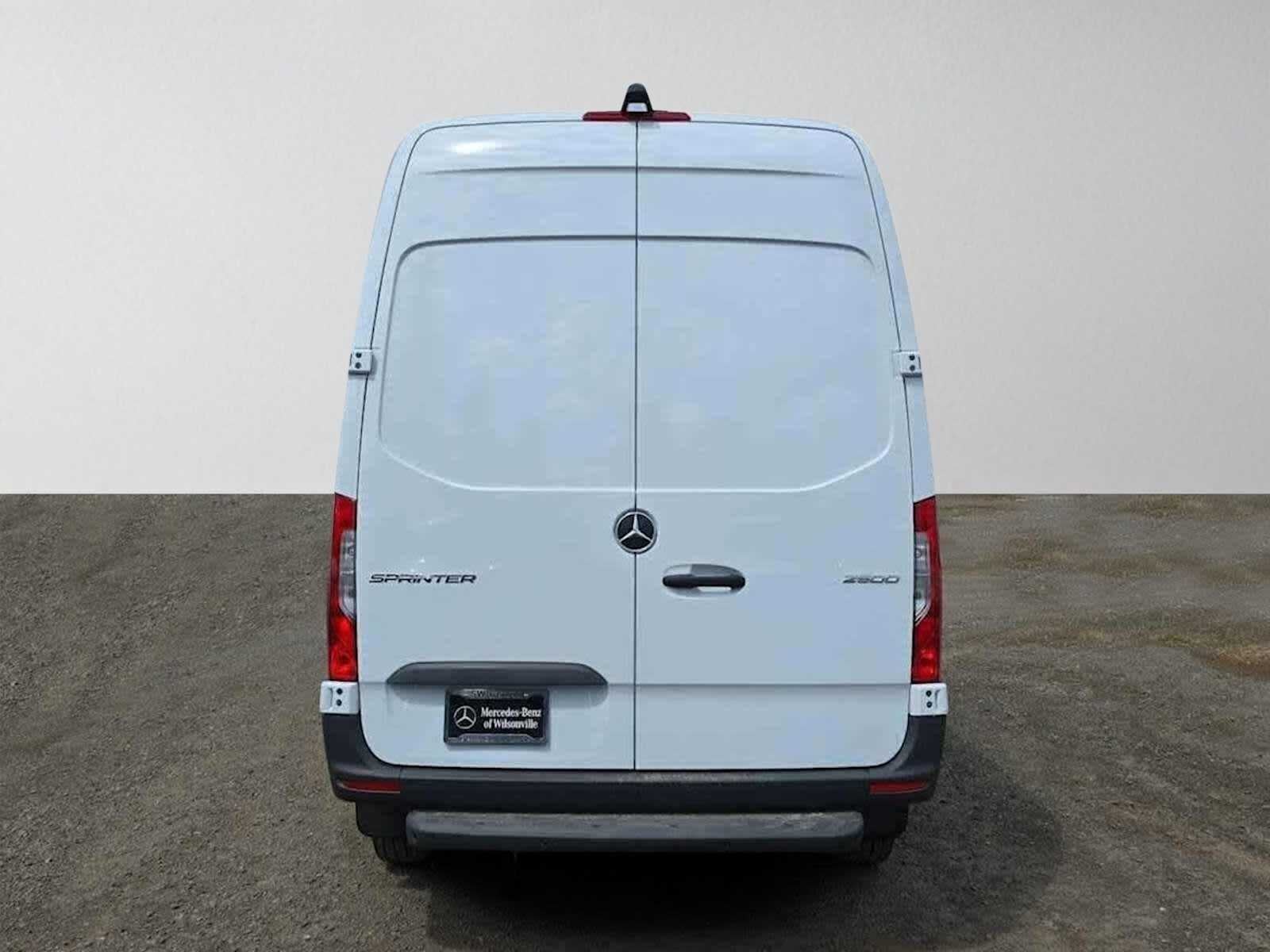 2026 Mercedes-Benz Sprinter 2500 Standard Roof I4 Diesel 144 RWD