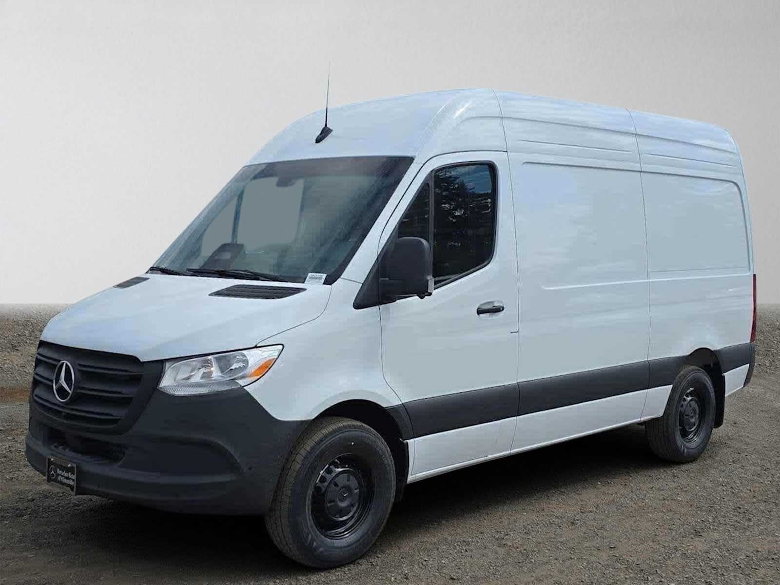 2026 Mercedes-Benz Sprinter 2500 Standard Roof I4 Diesel 144 RWD