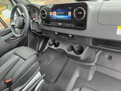 2026 Mercedes-Benz Sprinter 2500 Standard Roof I4 Diesel 144 RWD