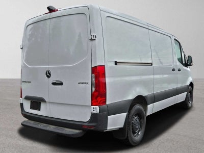 2026 Mercedes-Benz Sprinter 2500 Standard Roof I4 Diesel 144 RWD