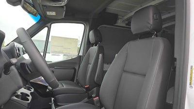 2026 Mercedes-Benz Sprinter 2500 Standard Roof I4 Diesel 144 RWD