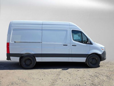 2026 Mercedes-Benz Sprinter 2500 Standard Roof I4 Diesel 144 RWD