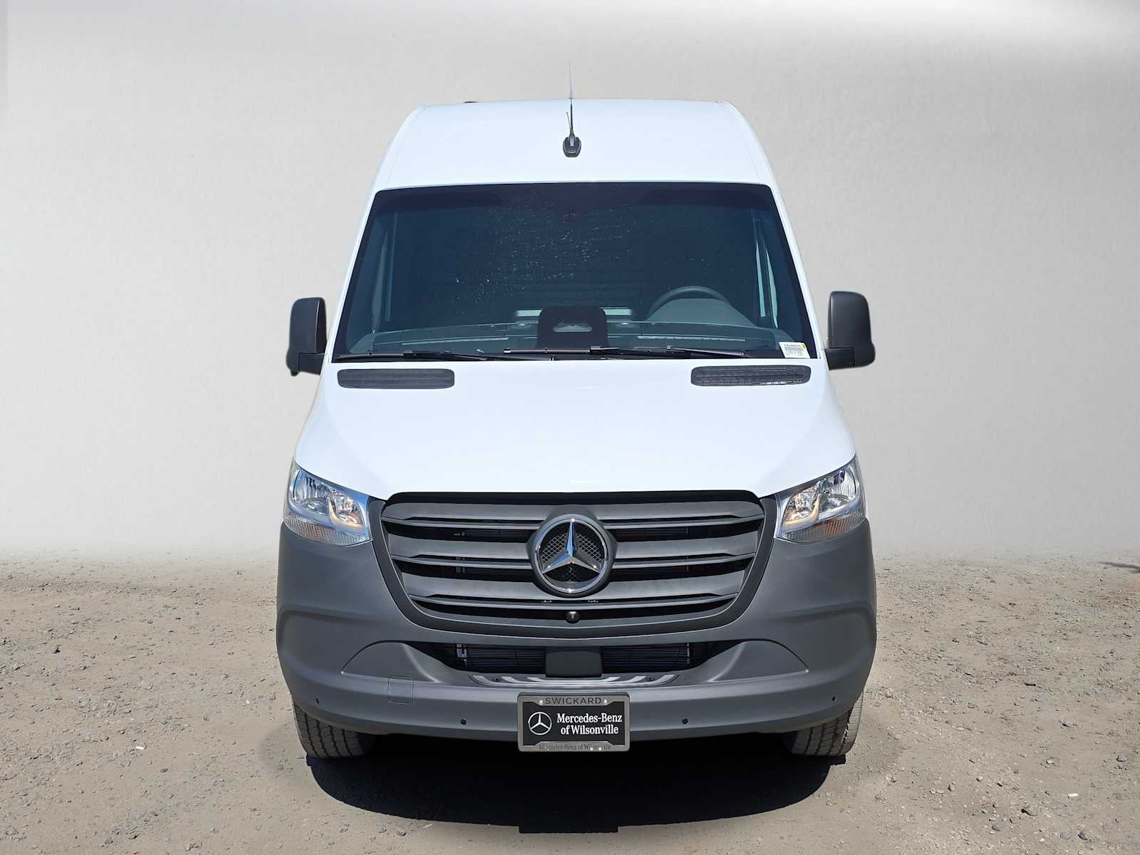 2026 Mercedes-Benz Sprinter 2500 Standard Roof I4 Diesel 144 RWD