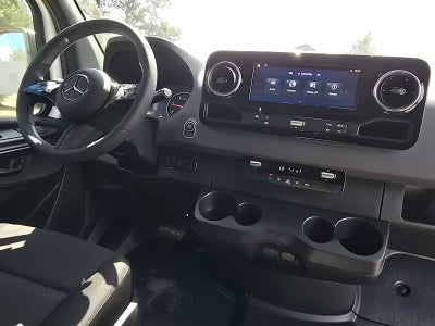 2026 Mercedes-Benz Sprinter Cargo 2500 Standard Roof I4 Diesel 144 RWD