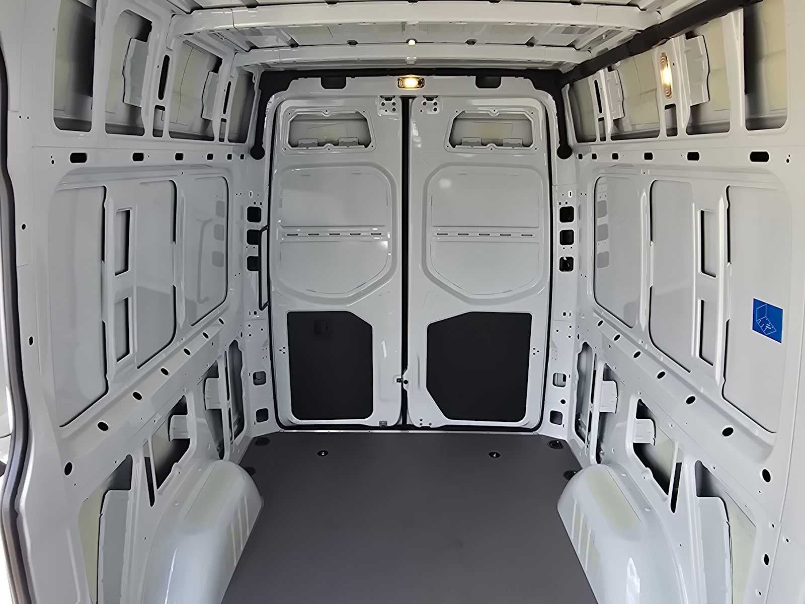 2026 Mercedes-Benz Sprinter Cargo 2500 Standard Roof I4 Diesel 144 RWD