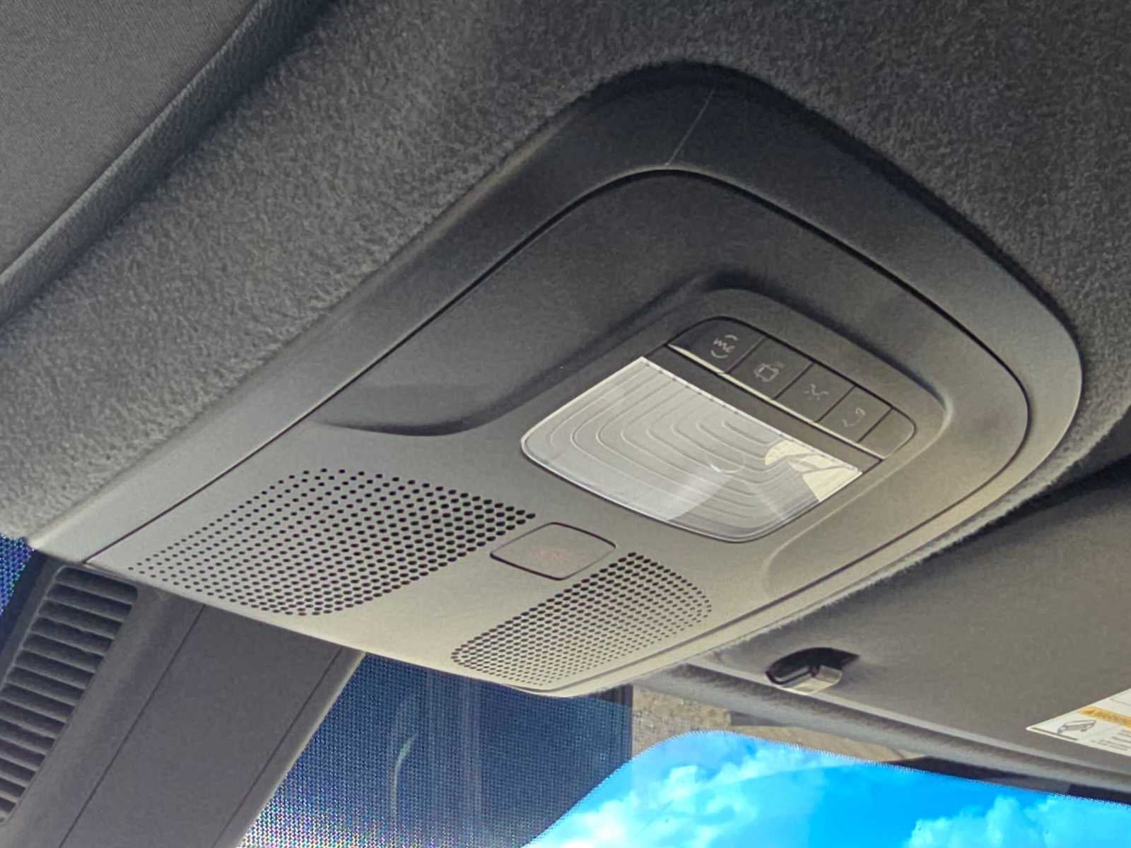 2026 Mercedes-Benz Sprinter Cargo 2500 Standard Roof I4 Diesel 144 RWD
