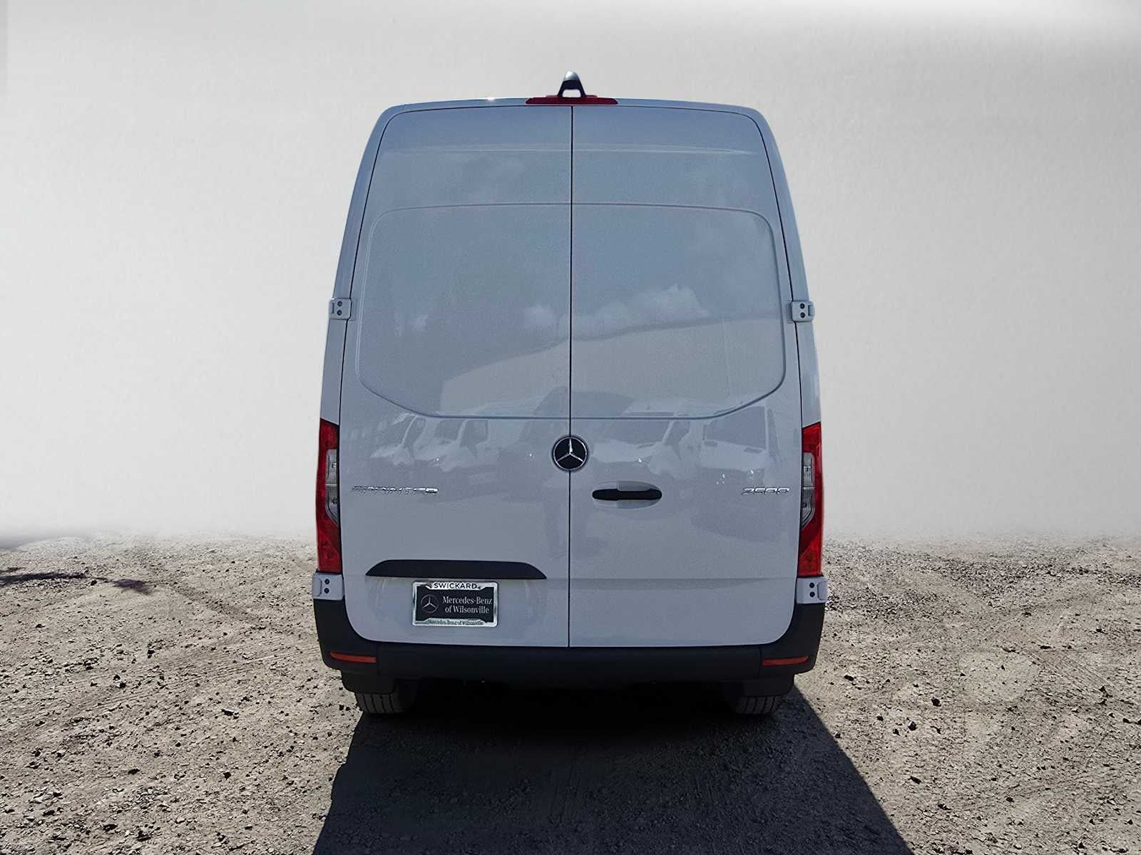 2026 Mercedes-Benz Sprinter Cargo 2500 Standard Roof I4 Diesel 144 RWD