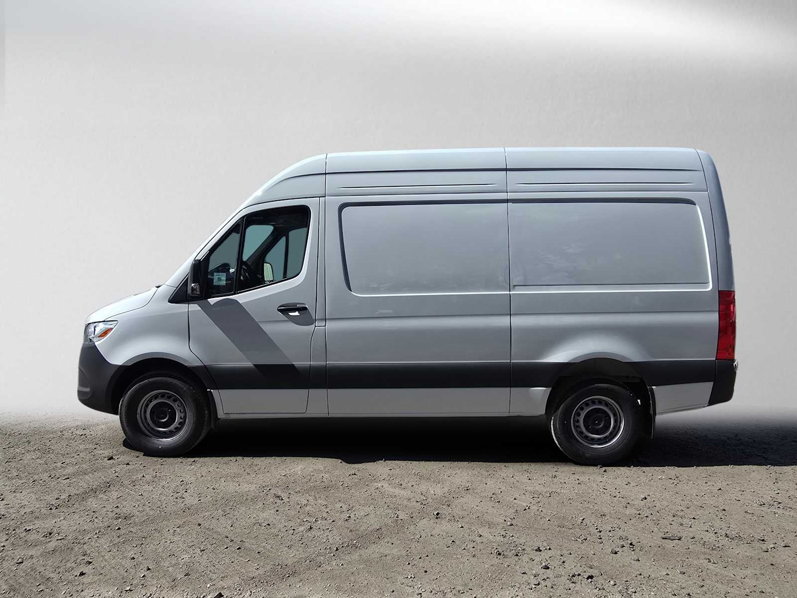 2026 Mercedes-Benz Sprinter Cargo 2500 Standard Roof I4 Diesel 144 RWD