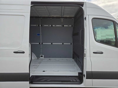 2026 Mercedes-Benz Sprinter Cargo 2500 Standard Roof I4 Diesel 144 RWD