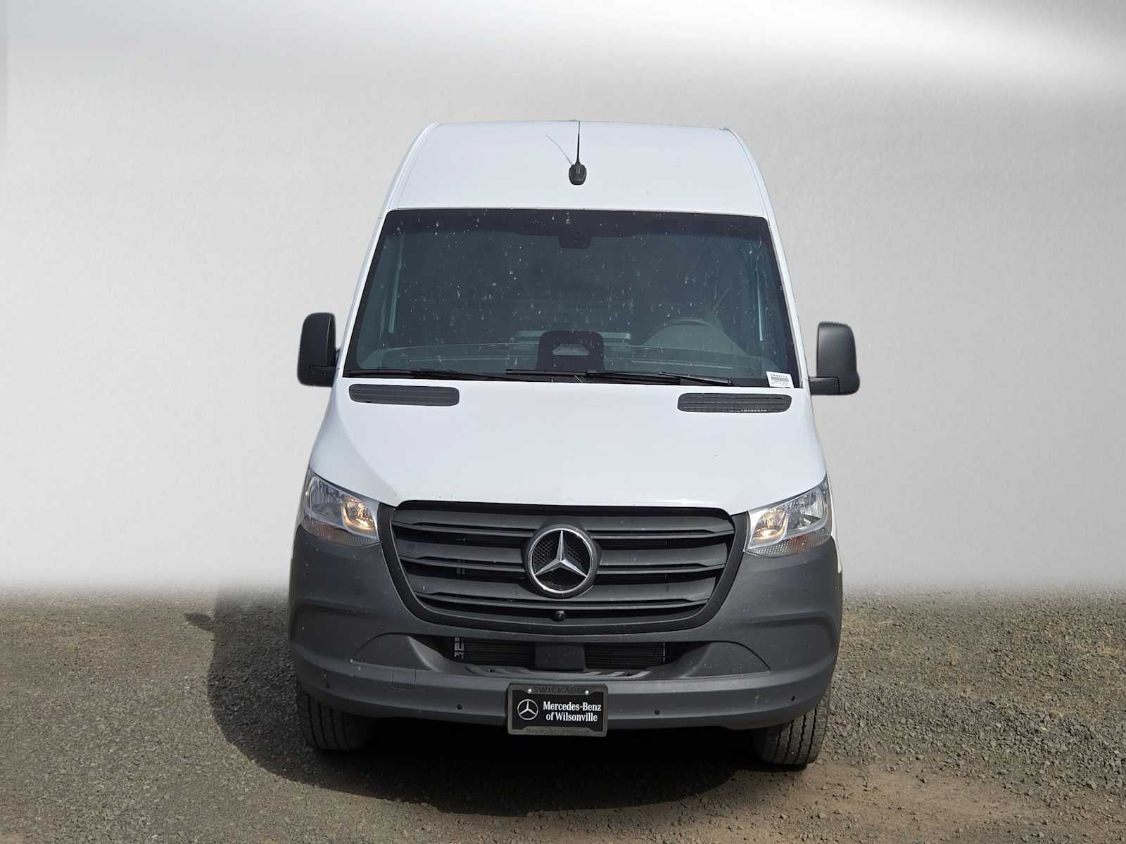 2026 Mercedes-Benz Sprinter Cargo 2500 Standard Roof I4 Diesel 144 RWD