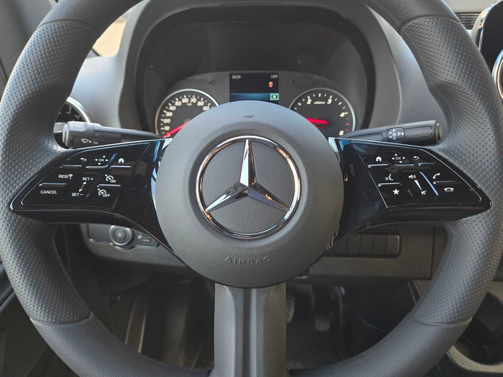 2026 Mercedes-Benz Sprinter Cargo 2500 Standard Roof I4 Diesel 144 RWD