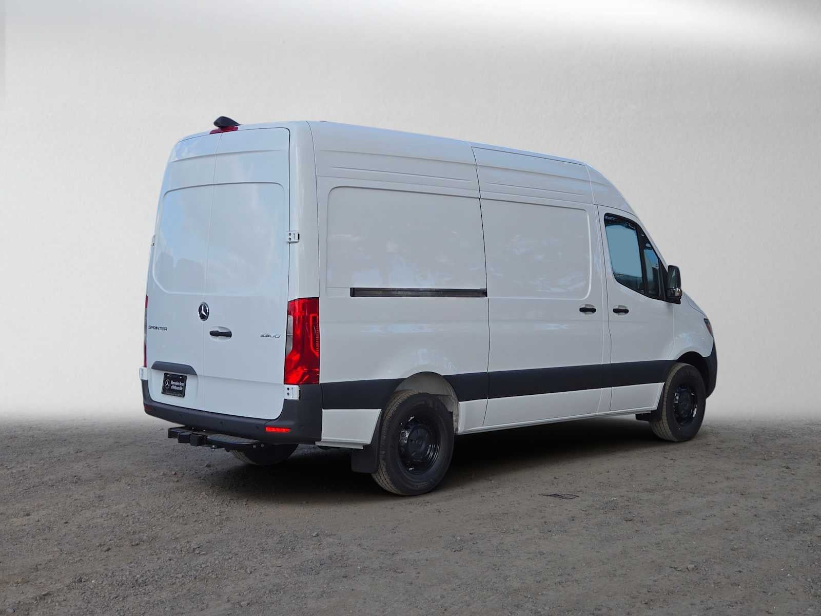 2026 Mercedes-Benz Sprinter Cargo 2500 Standard Roof I4 Diesel 144 RWD