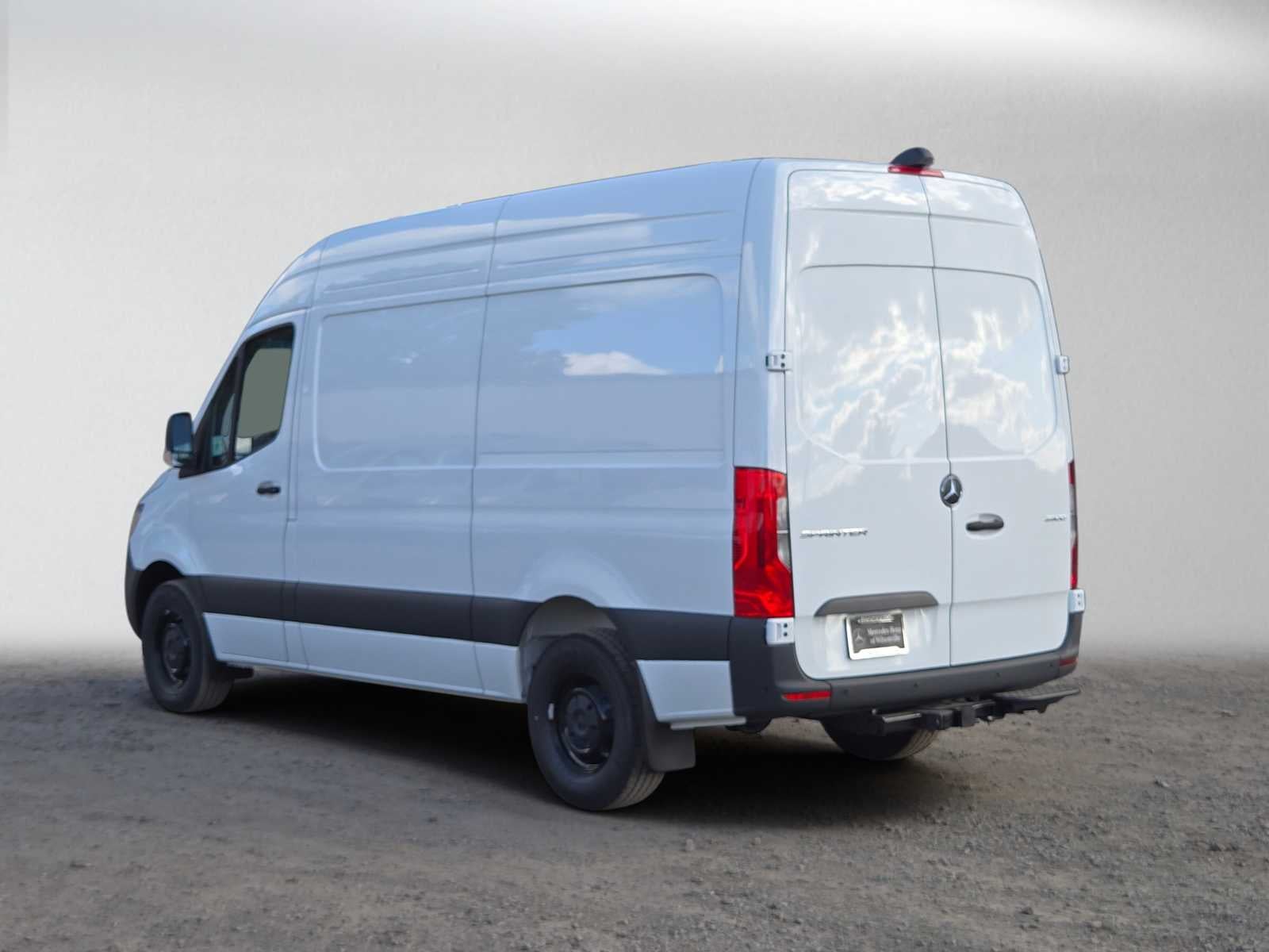 2026 Mercedes-Benz Sprinter Cargo 2500 Standard Roof I4 Diesel 144 RWD