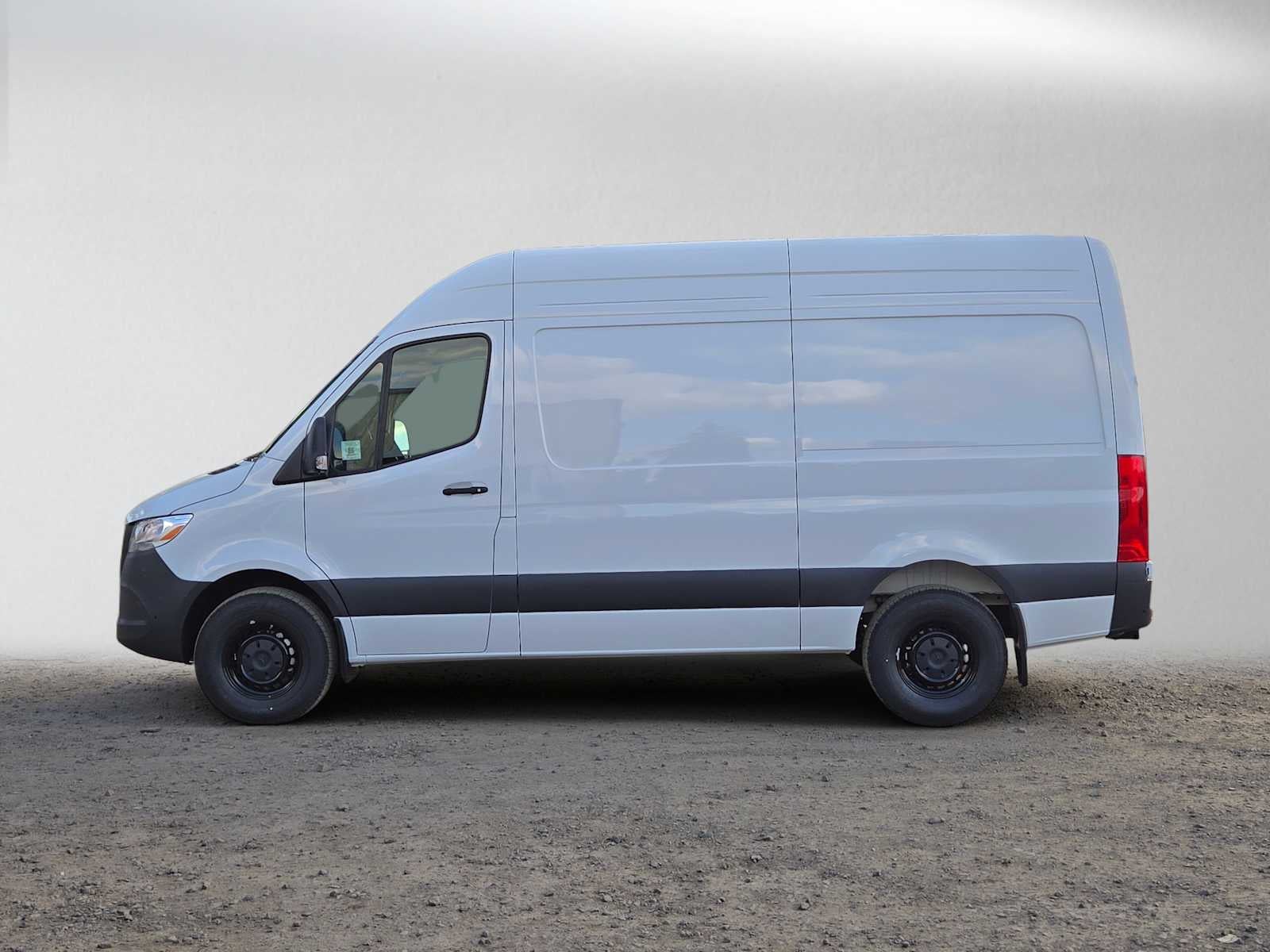 2026 Mercedes-Benz Sprinter Cargo 2500 Standard Roof I4 Diesel 144 RWD