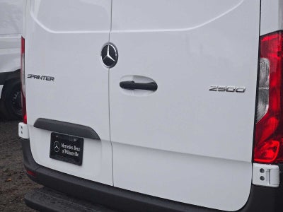 2026 Mercedes-Benz Sprinter Cargo 2500 Standard Roof I4 Diesel 144 RWD