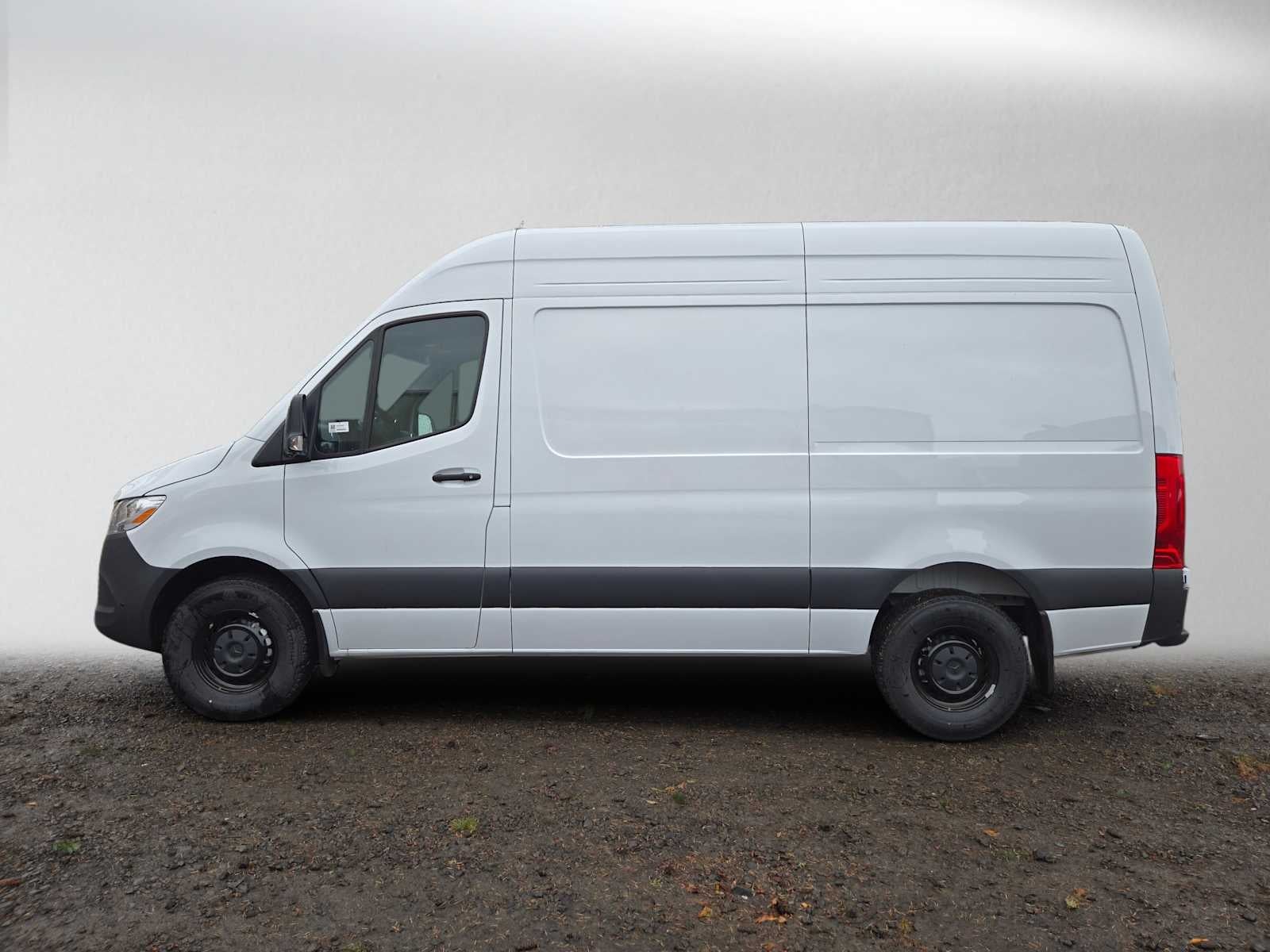 2026 Mercedes-Benz Sprinter Cargo 2500 Standard Roof I4 Diesel 144 RWD