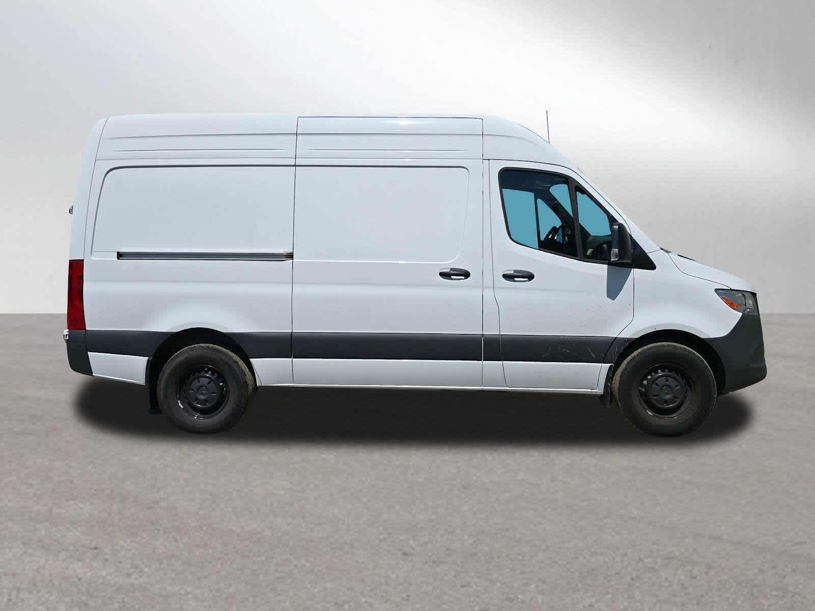 2025 Mercedes-Benz Sprinter Cargo Van 2500 Standard Roof I4 Diesel 144 RWD