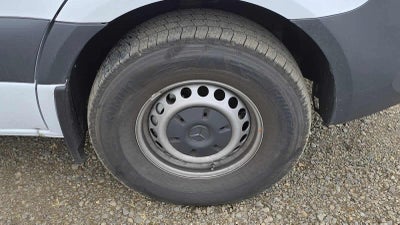 2025 Mercedes-Benz Sprinter Cargo Van 2500 Standard Roof I4 Diesel 144 RWD